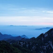 Záhadné trubky v hoře Baiyun Shan